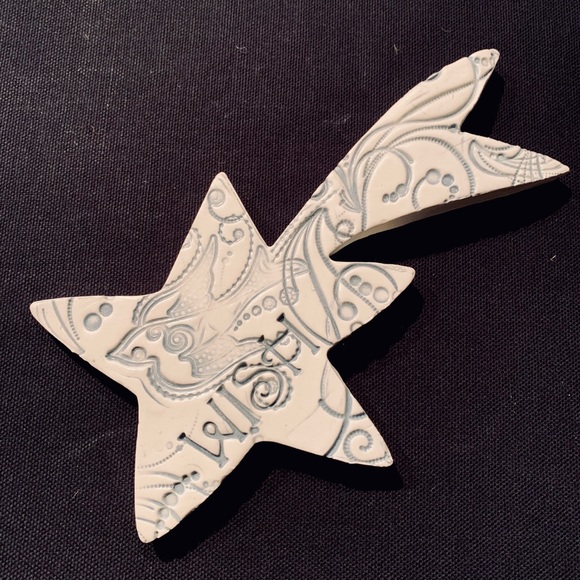 🎁 WISH Shooting Star Ceramic Wall Art Bluish Grey - Picture 4 of 4